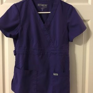Grey’s Anatomy scrub top medium